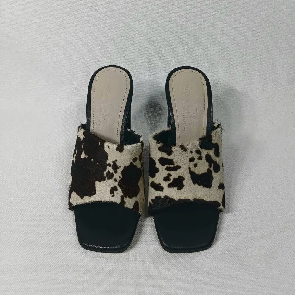 SIGNATURE By Journee Collection Deena Cow Hair Print Sandal In Womens Size 6